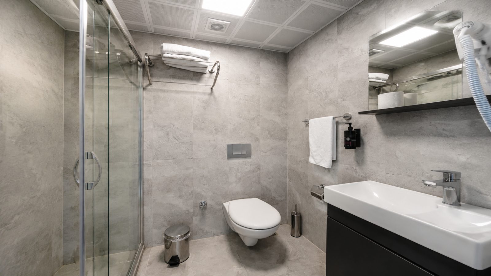 Cimcime Termal Hotel — oda banyosu