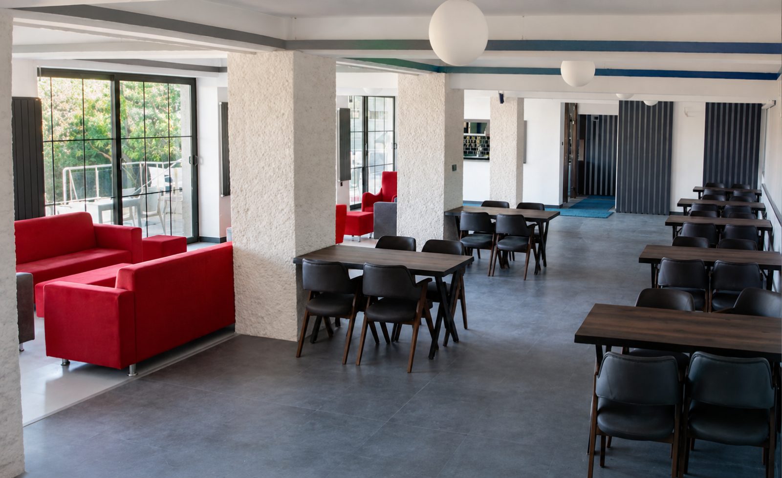 Cimcime Termal Hotel — oturma ve çalışma alanı