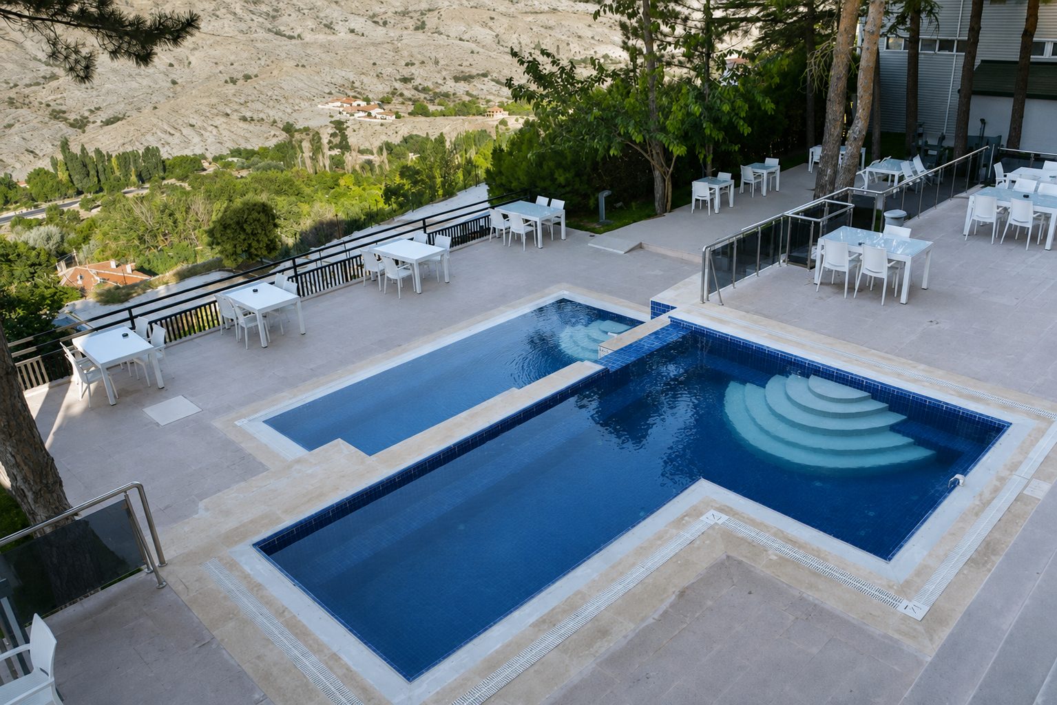 Cimcime Termal Hotel — termal havuzlar