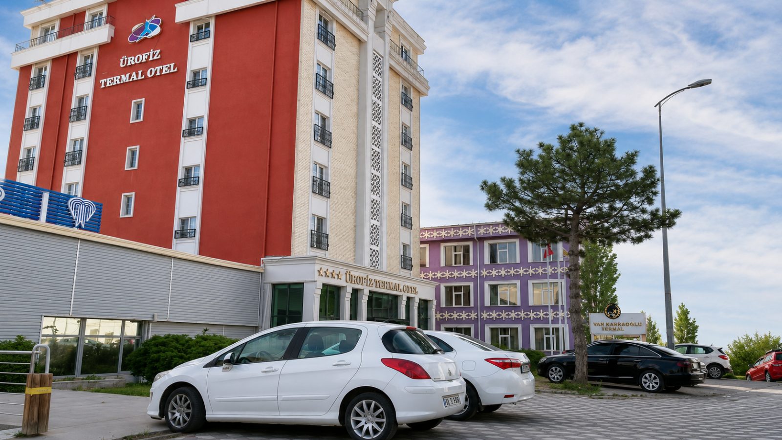 Ürofiz Termal Otel — tesis ve çevresi