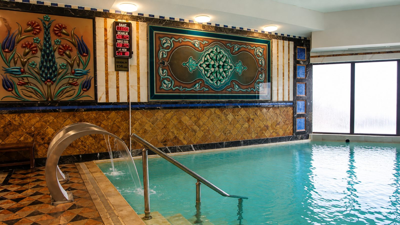 Ürofiz Termal Otel — su jetli termal havuz