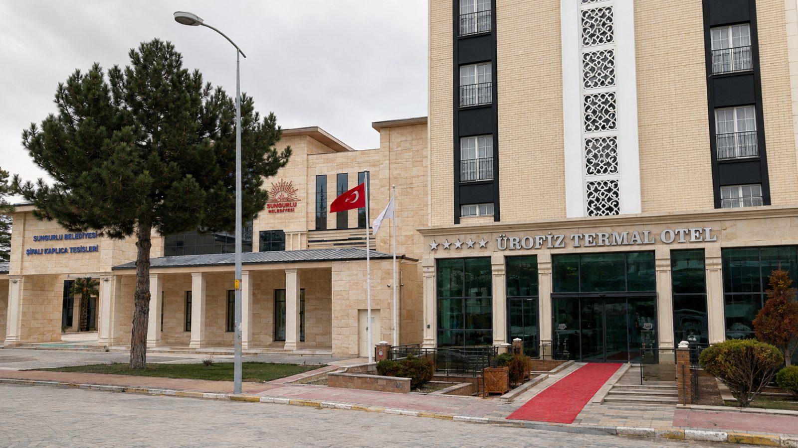 Ürofiz Termal Otel — tesis