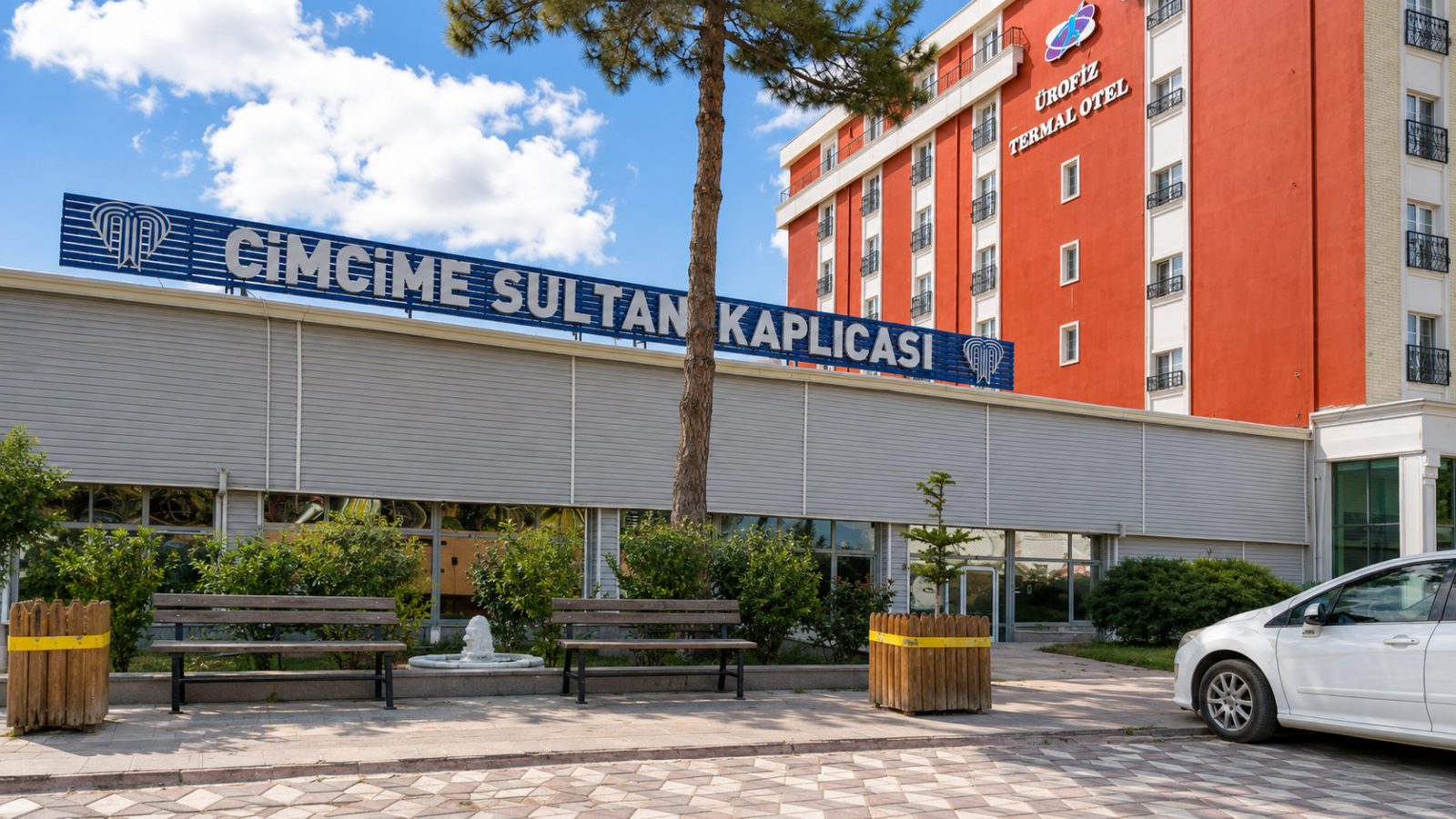Ürofiz Termal Otel — tesis ve çevresi